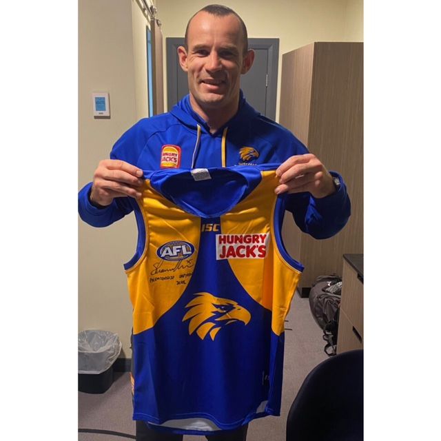 West Coast Eagles 2018 Premiership Team Signed Jersey :: 2018 AFL  PREMIERSHIP :: AFL - Aussie Rules :: Sports Memorabilia :: Memorabilia  Australia