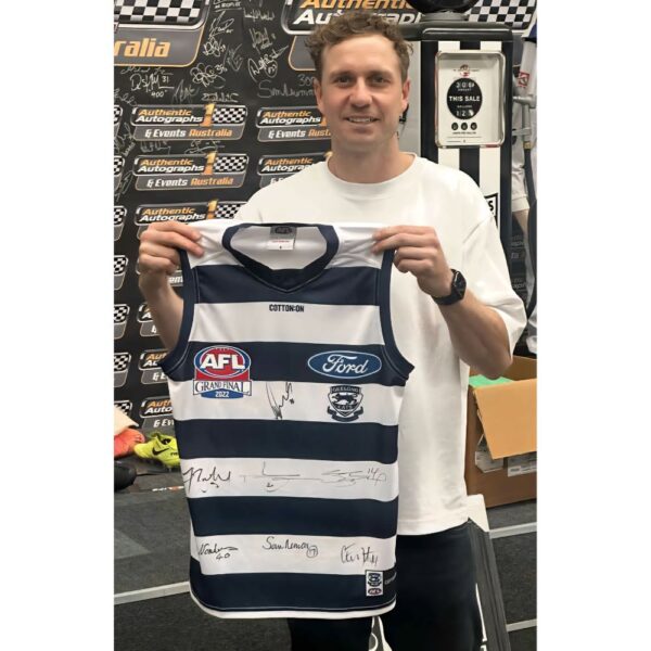 GEELONG CATS 300 GAME CLUB SIGNED GUERNSEY