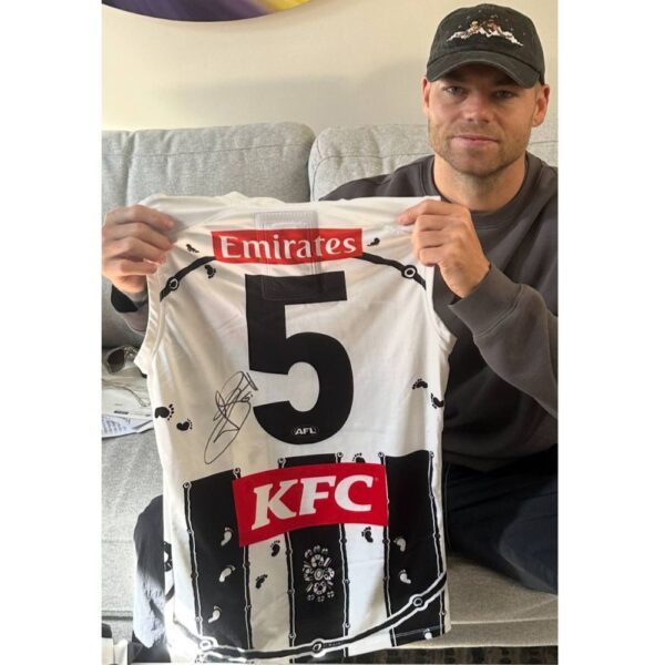 Collingwood Jamie Elliott Signed & Match Worn Indigenous Jumper - Image 2